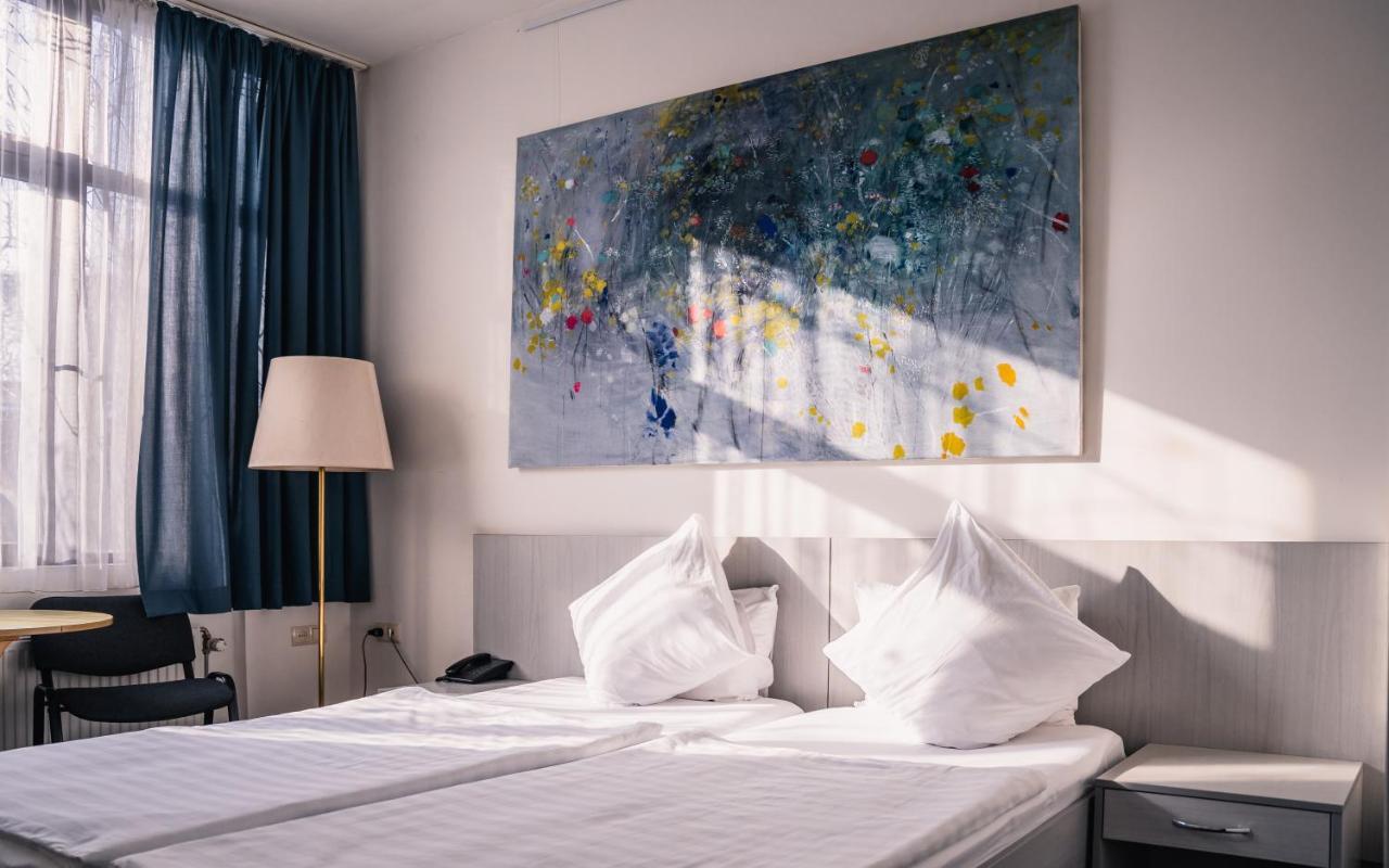 Berlin Art Hotel Guiumri Exterior foto